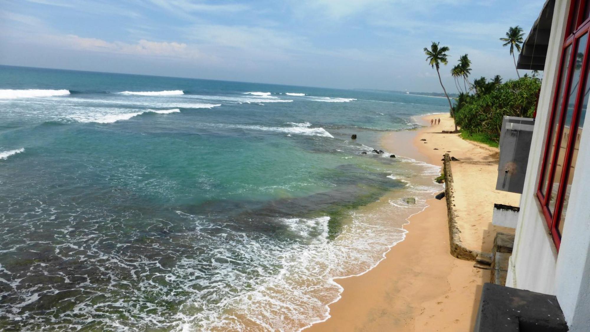 Ocean Reef Hotel Hikkaduwa Rum bild