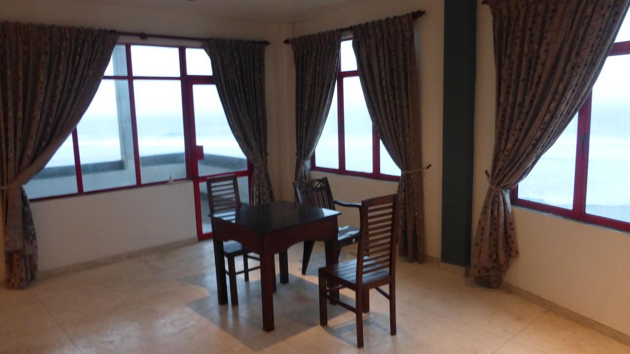 Ocean Reef Hotel Hikkaduwa Exteriör bild