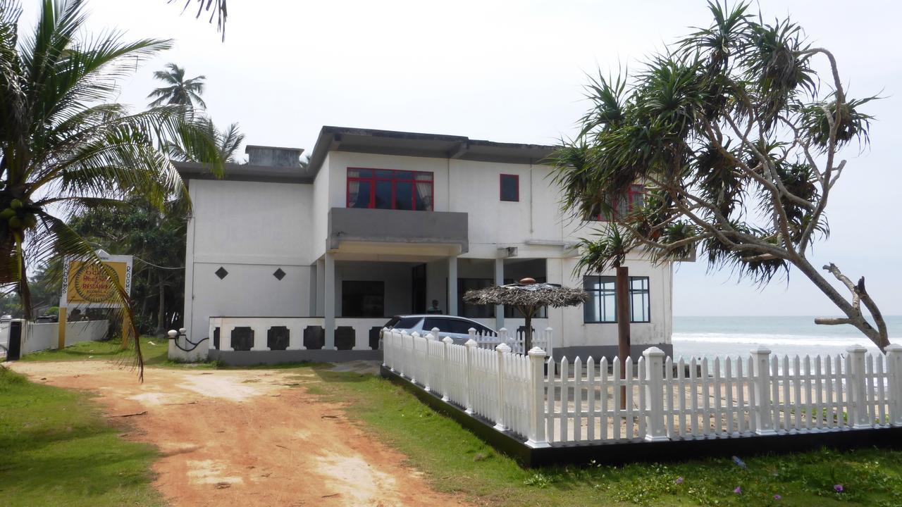 Ocean Reef Hotel Hikkaduwa Exteriör bild